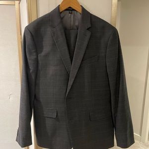 Banana republic mens slim modern grey checker suit
